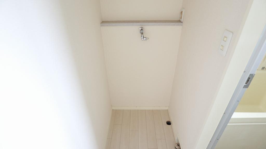 洗面設備　洗濯機置場