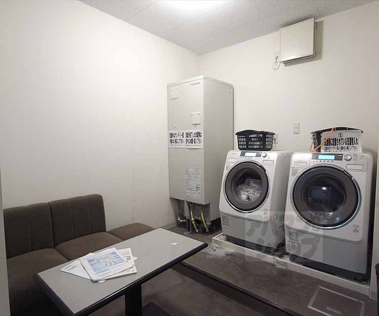 その他　入居者専用コインランドリー