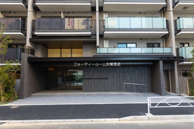 エントランス　★《見学予約受付中》礼金０ヶ月キャンペーン実施中★