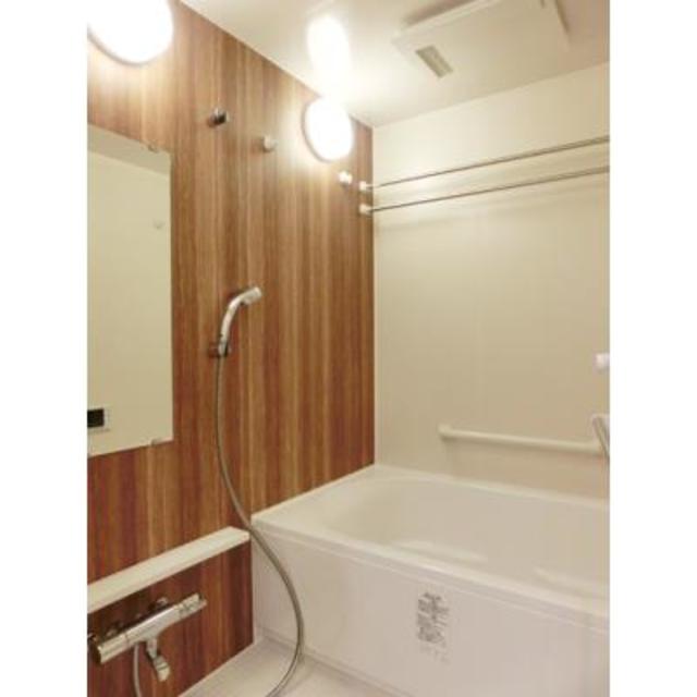 バス・シャワールーム　※写真は同タイプ住戸です。