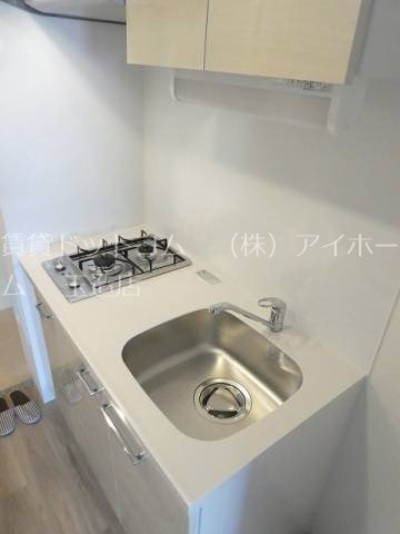 キッチン　同マンションのモデルルームになります♪