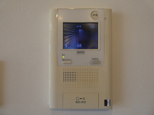 セキュリティ　モニター付きインターフォン