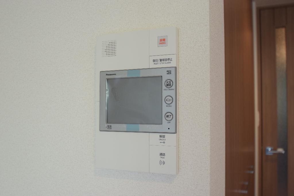 セキュリティ　カメラ付インターホン