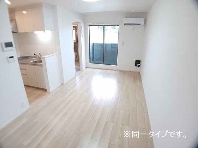 居室・リビング　使いやすい居間です