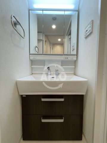 洗面設備　グランディア梅田ノース　独立洗面台