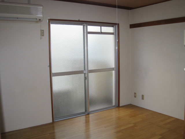 居室・リビング　同型タイプ