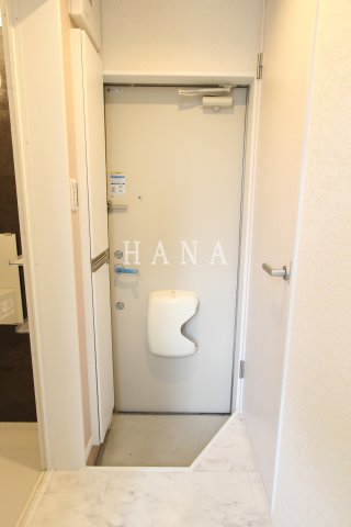 玄関　同シリーズ物件の参考写真です。