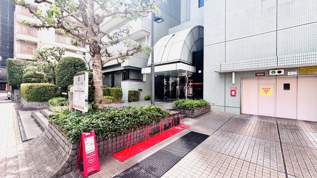 駐車場　機械式、平置き駐車場