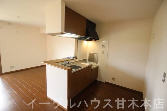 キッチン　＊反転