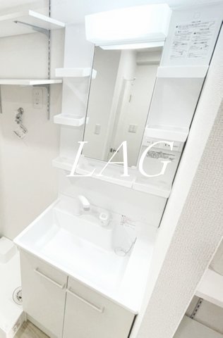 洗面設備　洗面台です。