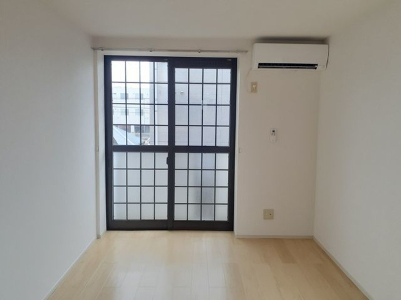 居室・リビング　図面と現状に相違がある場合には現状を優先