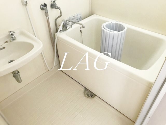 バス・シャワールーム　お風呂です。