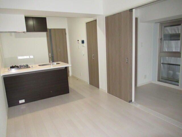 居室・リビング　収納