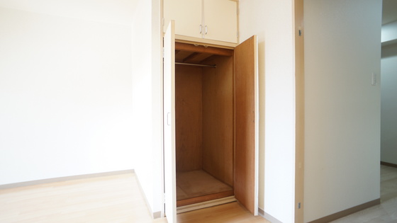 収納　クローゼット