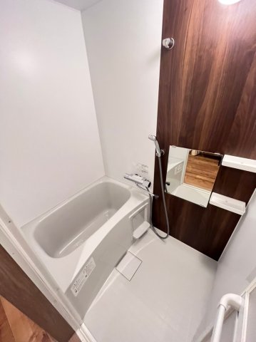 バス・シャワールーム　別号室画像。ご参考下さい