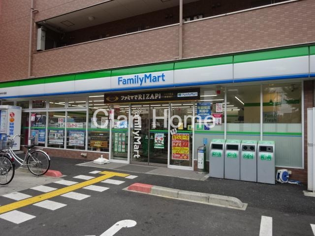 コンビニ　ファミリーマート緑橋中央大通店（コンビニ）まで427m