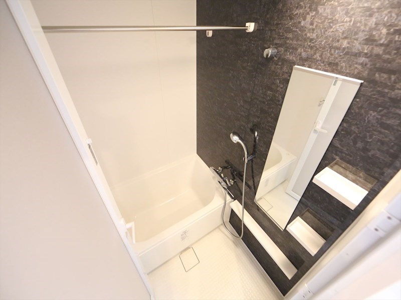 バス・シャワールーム　バスルーム　浴室暖房乾燥機付き