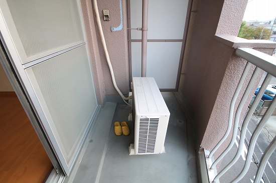バルコニー　※写真は類似です