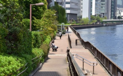公園　芝浦西運河沿緑地（公園）まで80m