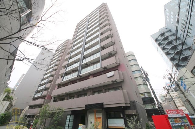 建物外観　La Douceur梅田East