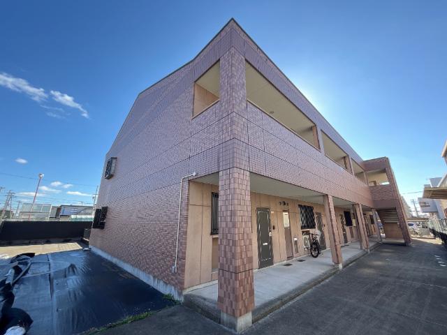 建物外観　外観写真（昼）