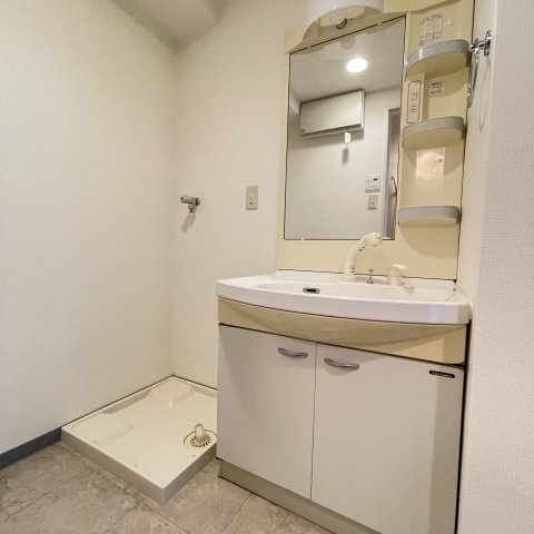 洗面設備　同仕様タイプです