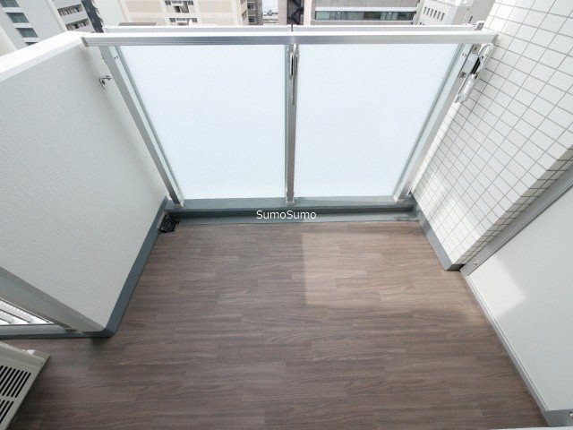 バルコニー　お洗濯にも便利なバルコニー付き