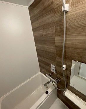 バス・シャワールーム　写真は別部屋を参照しています。