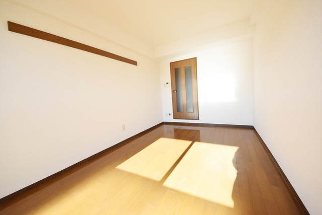 居室・リビング　☆シンプルで使いやすいお部屋☆