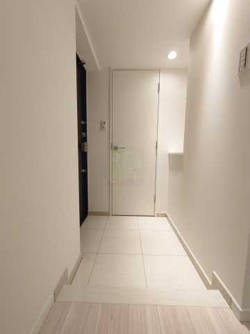 玄関　LIGHT TERRACE新宿御苑