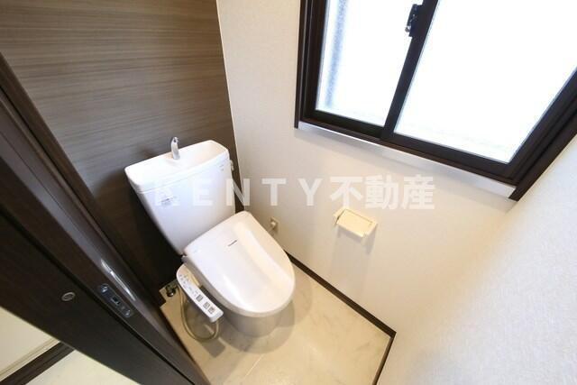 トイレ　トイレもきれいです
