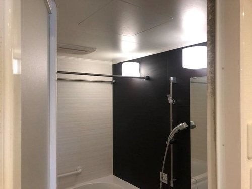 バス・シャワールーム　こちらの物件はMODE不動産なら割引対象の１部屋です。