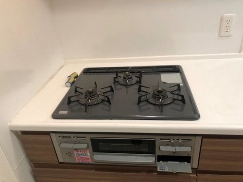 キッチン　こちらの物件はMODE不動産なら割引対象の１部屋です。