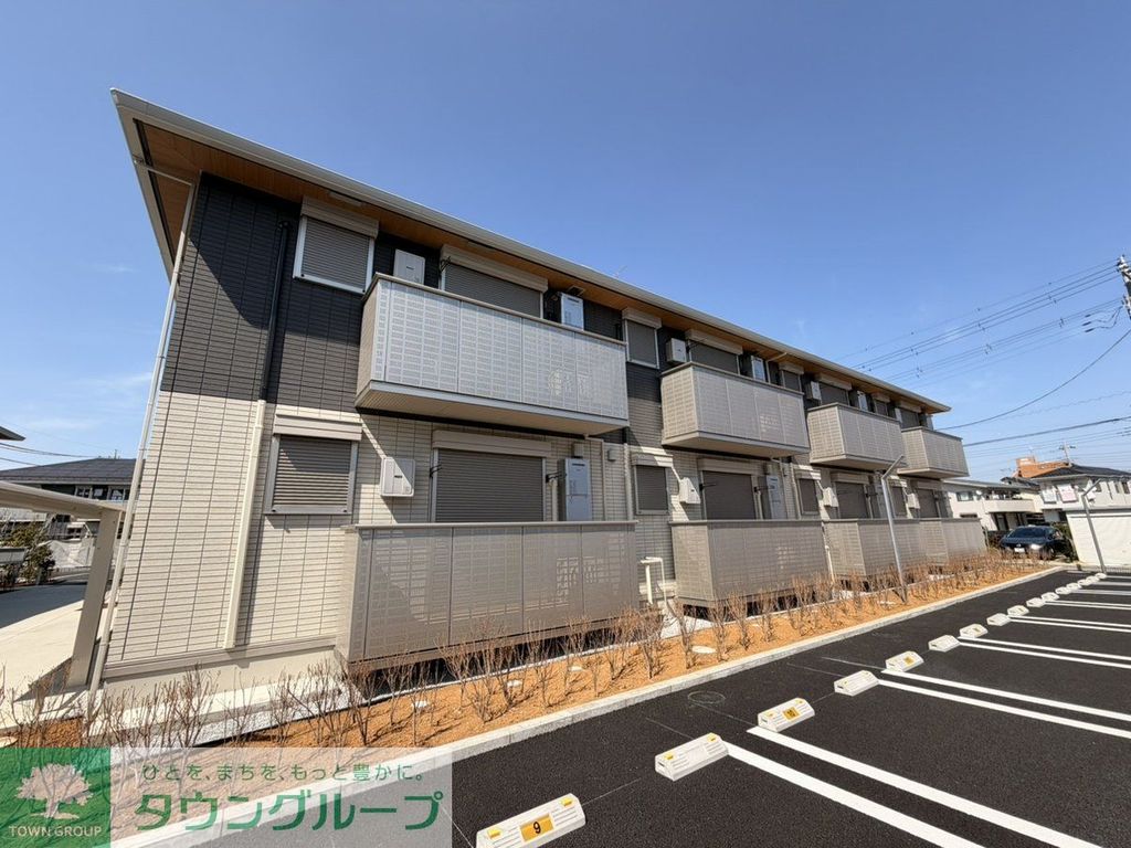 建物外観　お問い合わせは、タウンハウジング上尾店へ