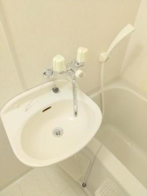 洗面設備　同仕様タイプ