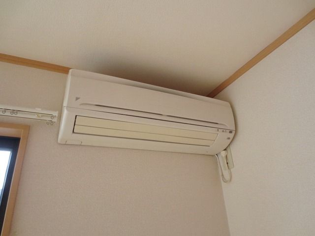 その他　★エアコン★