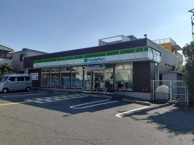 コンビニ　ファミリーマート西宮宮西店様（コンビニ）まで90m