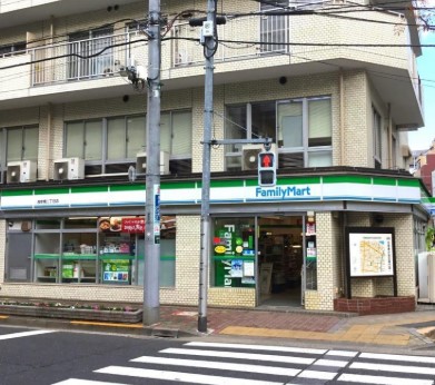 コンビニ　ファミリーマート浅草橋二丁目店（コンビニ）まで89m