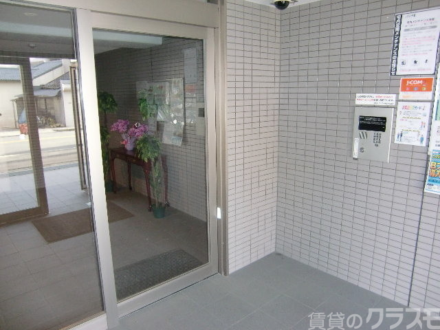 セキュリティ　女性にも安心なオートロックセキュリティー付き！