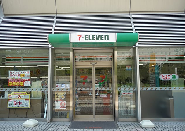 コンビニ　セブンイレブン FR有明店（コンビニ）まで563m