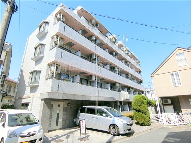 建物外観　1991年3月築　RC鉄筋コンクリート造地上5階建て総戸数4