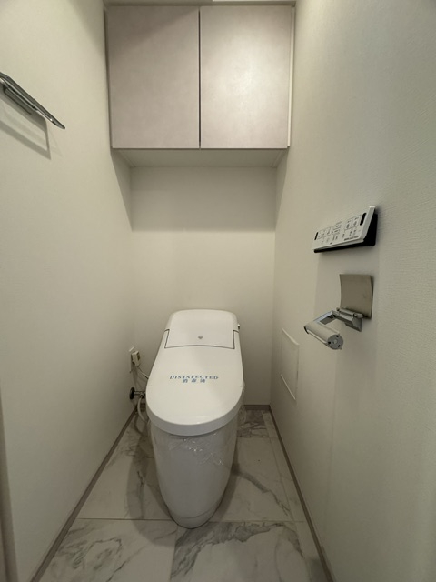 トイレ　別部屋参考写真