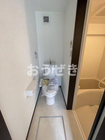 トイレ　※同仕様参考写真