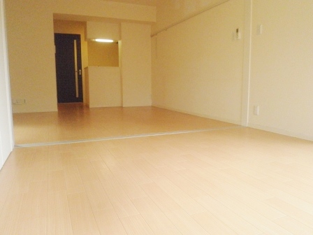 居室・リビング　※別部屋写真