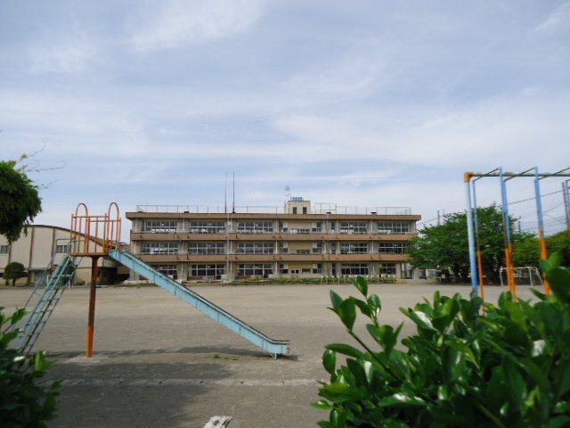 小学校　太田市立沢野小学校（小学校）まで1500m