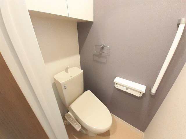トイレ　シンプルで使いやすいトイレです