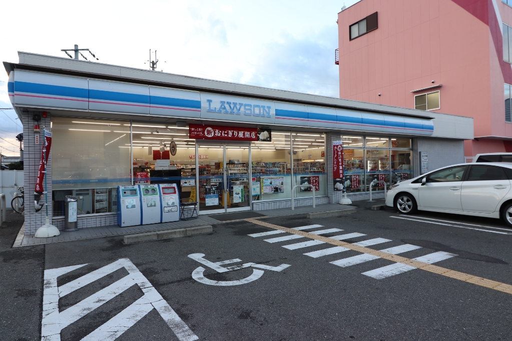 コンビニ　ローソン 橿原新口店（コンビニ）まで497m