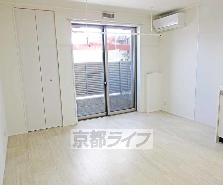 居室・リビング　明るいお部屋です！