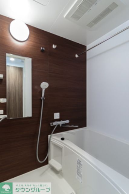 バス・シャワールーム　※写真は同タイプ住戸です。