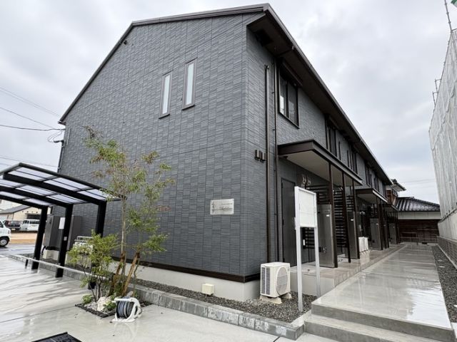 アンビシャス山口中央の外観写真